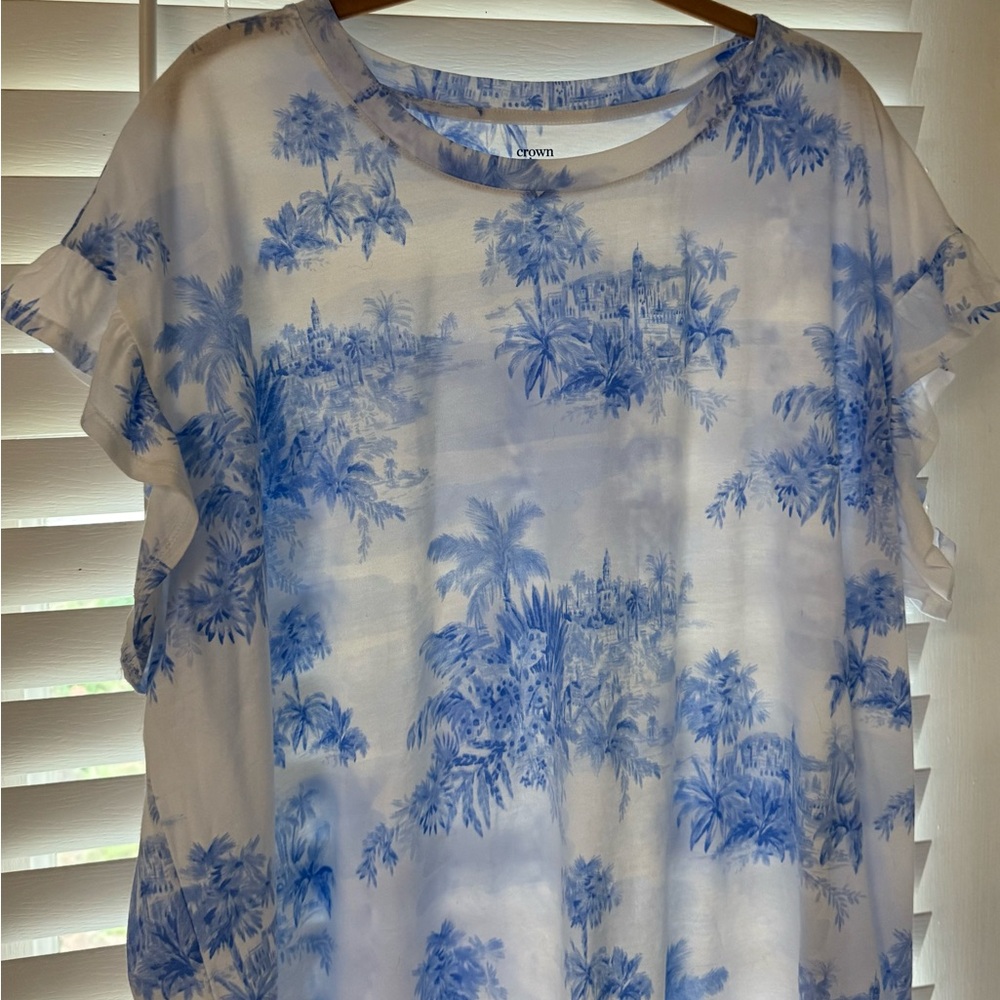 Blue and White Women's Top